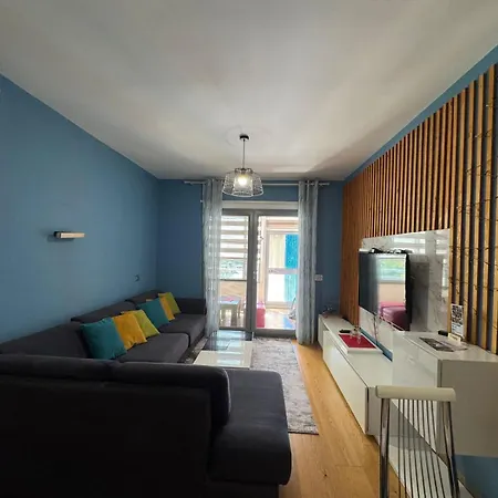 I&s 1 Apartment Golem (Tirana)