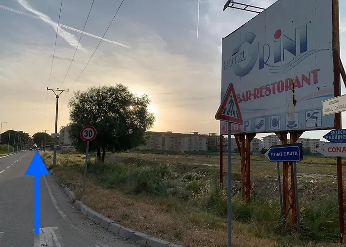 I&s 1 Apartment Golem (Tirana)