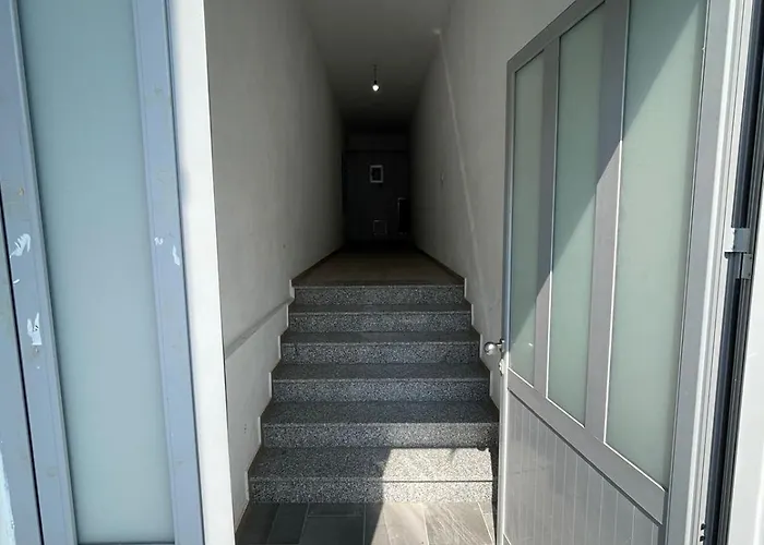 Apartment I&s 1 Golem (Tirana)