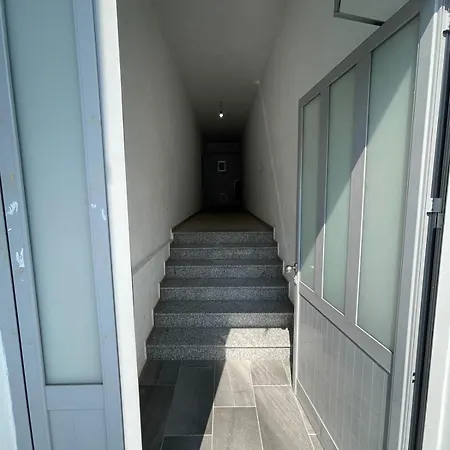 Διαμέρισμα I&s 1 Golem (Tirana)