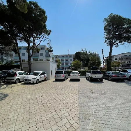 I&s 1 Golem (Tirana)