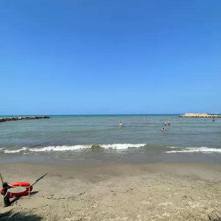 I&s 1 Apartamento Golem (Tirana)