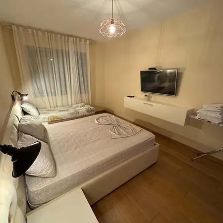 I&s 1 Διαμέρισμα *